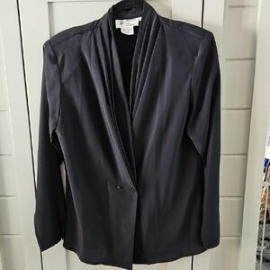 BRAEMAR HONG KONG VINTAGE Black PLEATED pad Shoulder Blouse Sz.10 Ptp 20